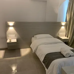 La Veranda 3* Lárnaka